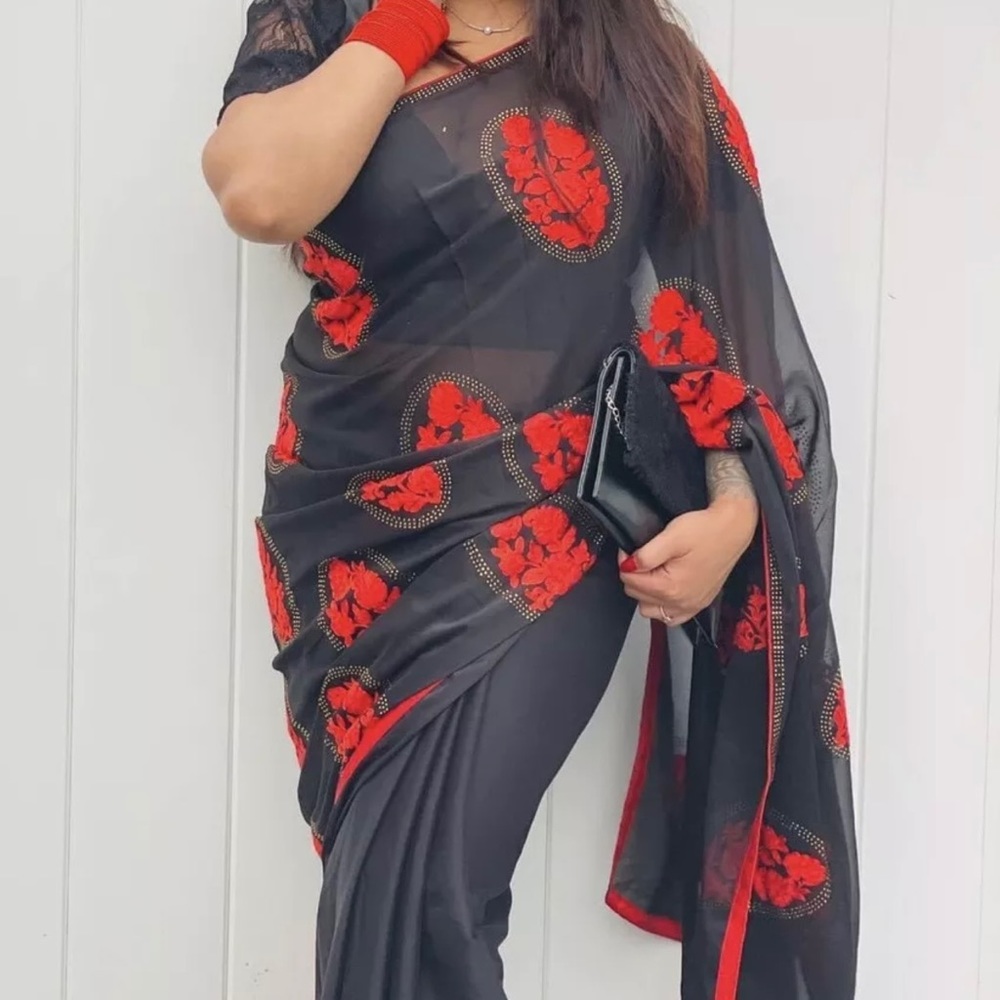 Beautiful Blue Embroidered Sequin Saree No Blouse